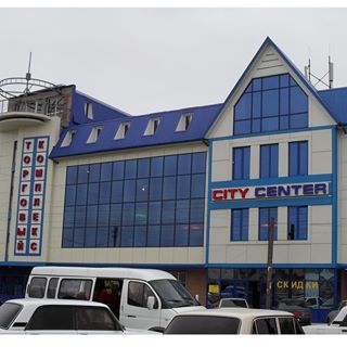 Сити избербаш. Парк победы город избербаш. Площадь города избербаш. Город избербаш парк. Город избербаш парк.